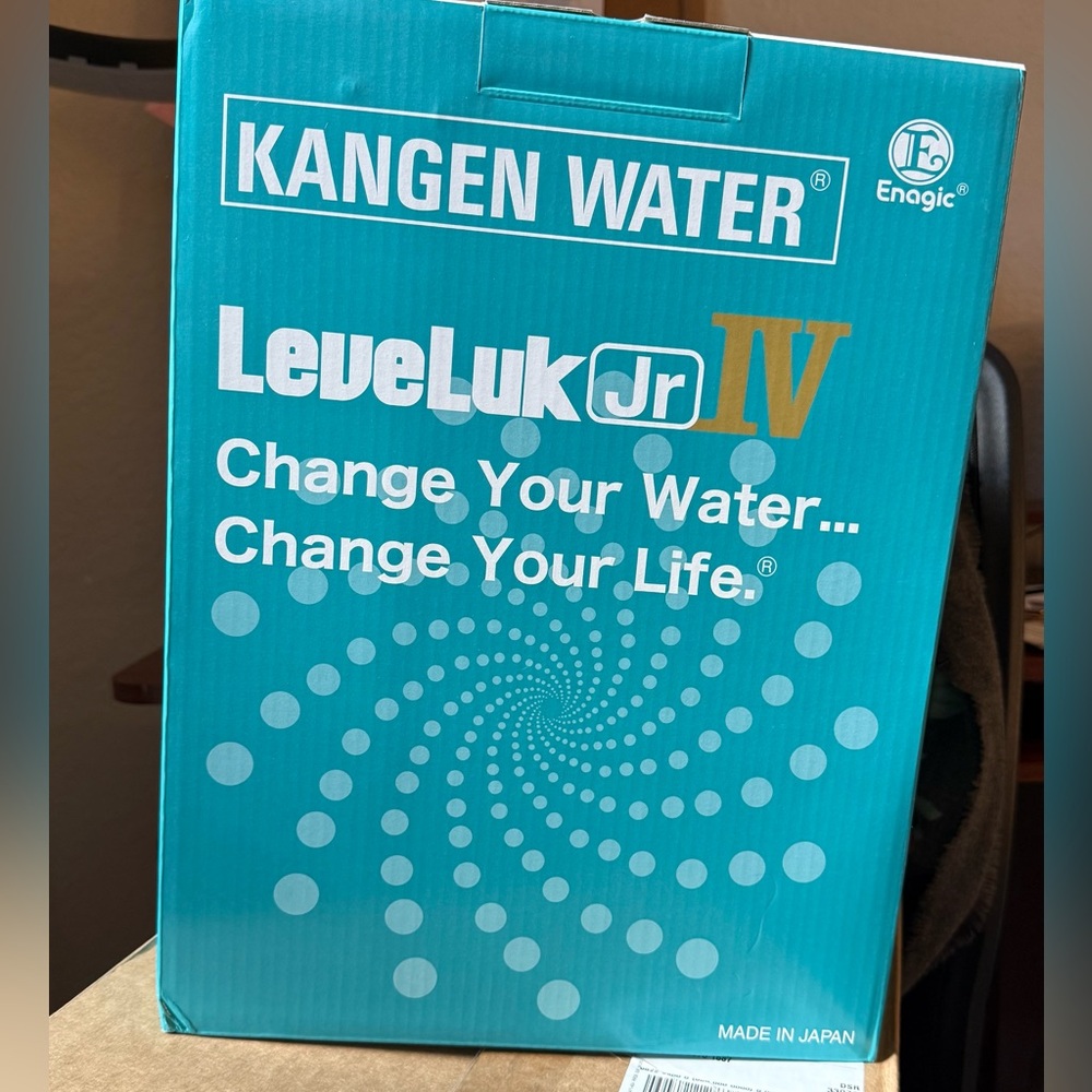 Enagic Kangen Water Leveluk JR IV Water Ionizer Filter Machine New in Box TYH251